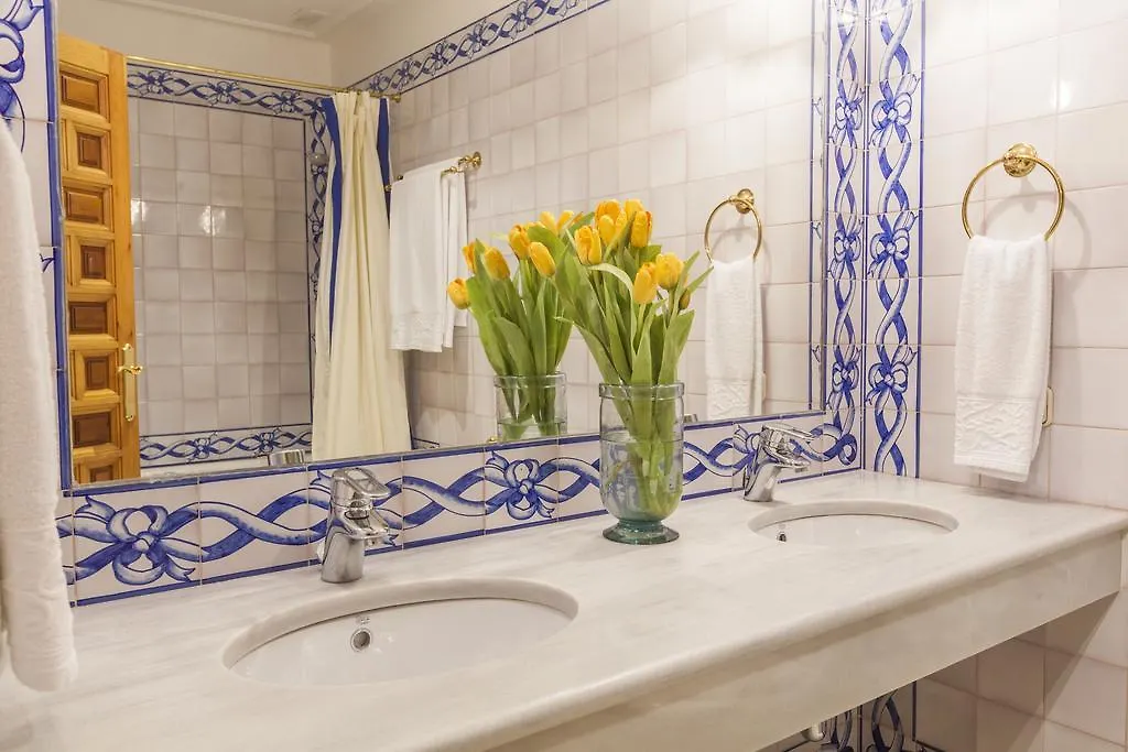 Home Select Casa Palacio San Jose Seville